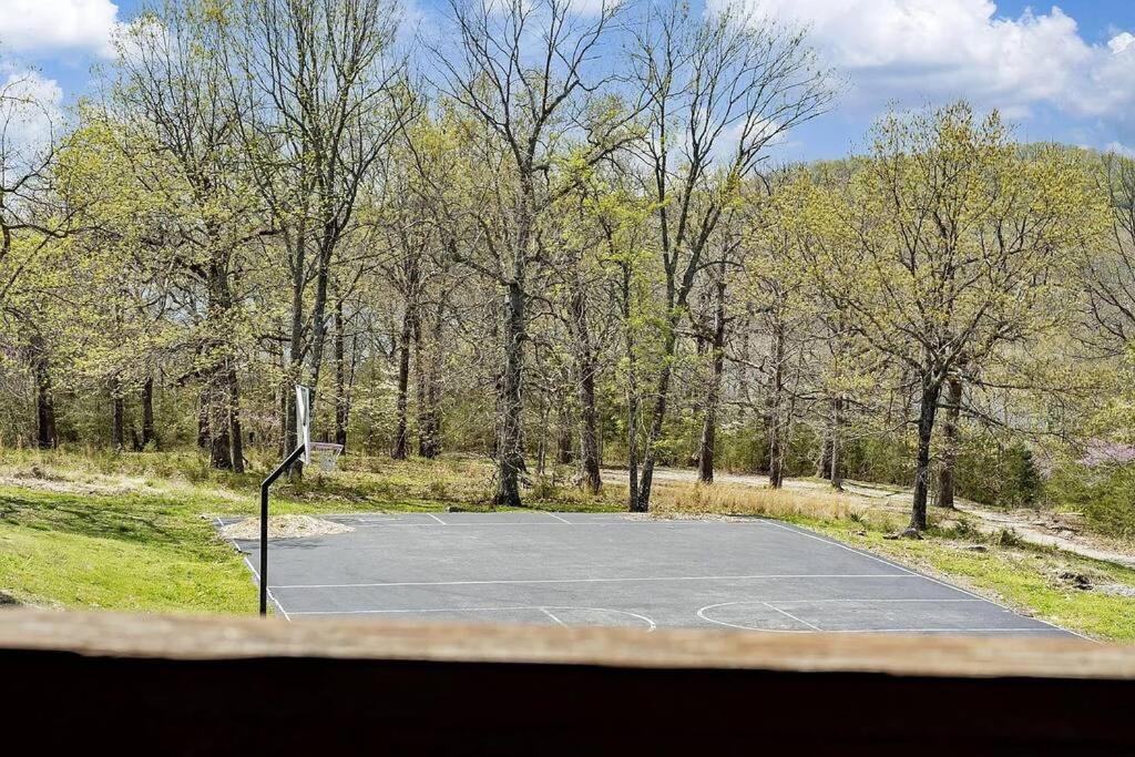 Modern Comfort: Updated Cozy Condo In Indian Point Branson Exterior photo